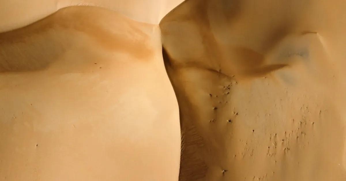 Depilación de Línea Alba con Cera: Guía Completa en Gandía y Ontinyent